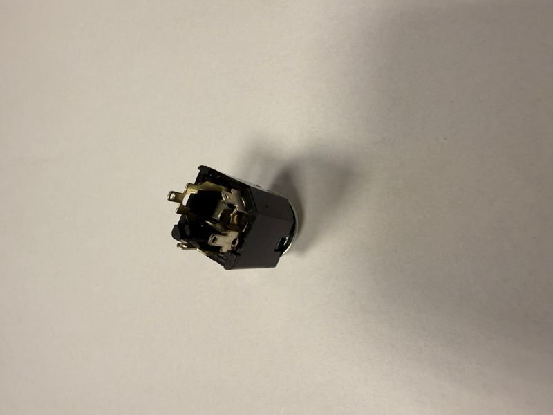 Ernie Ball Music-Man SPST 4-Prong Switching Jack - M05160 