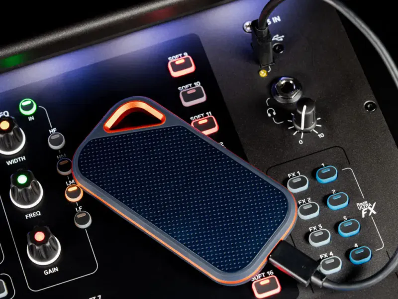 A&H SQ-5+, 48ch digital mixer, 96kHz, 16 Mic/Line 12 XLR out