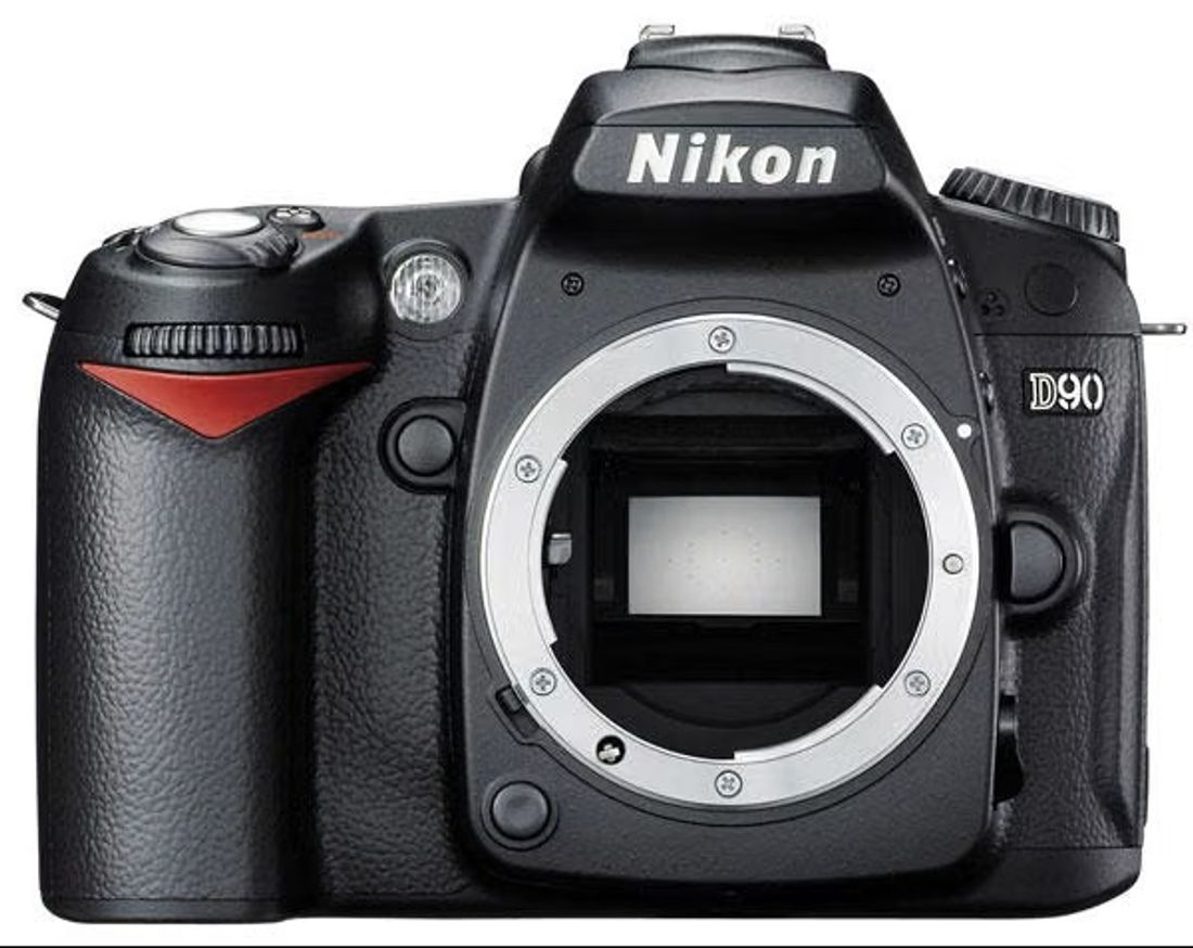 Nikon D90 digitalt speilreflekskamera (DSLR), 12,3 megapiksler - BRUKT