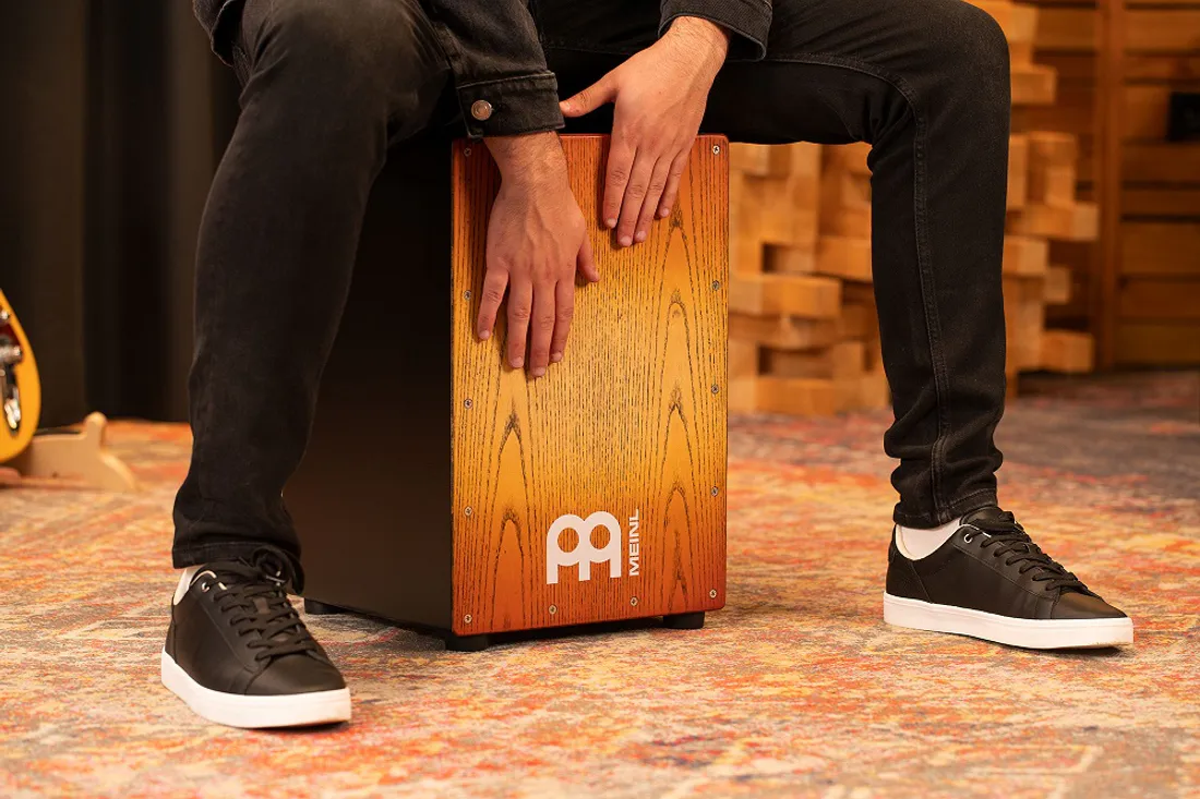 Meinl MCAJ100BK-SAF Headliner Snare Cajon Black - Sonoran Amber Fade